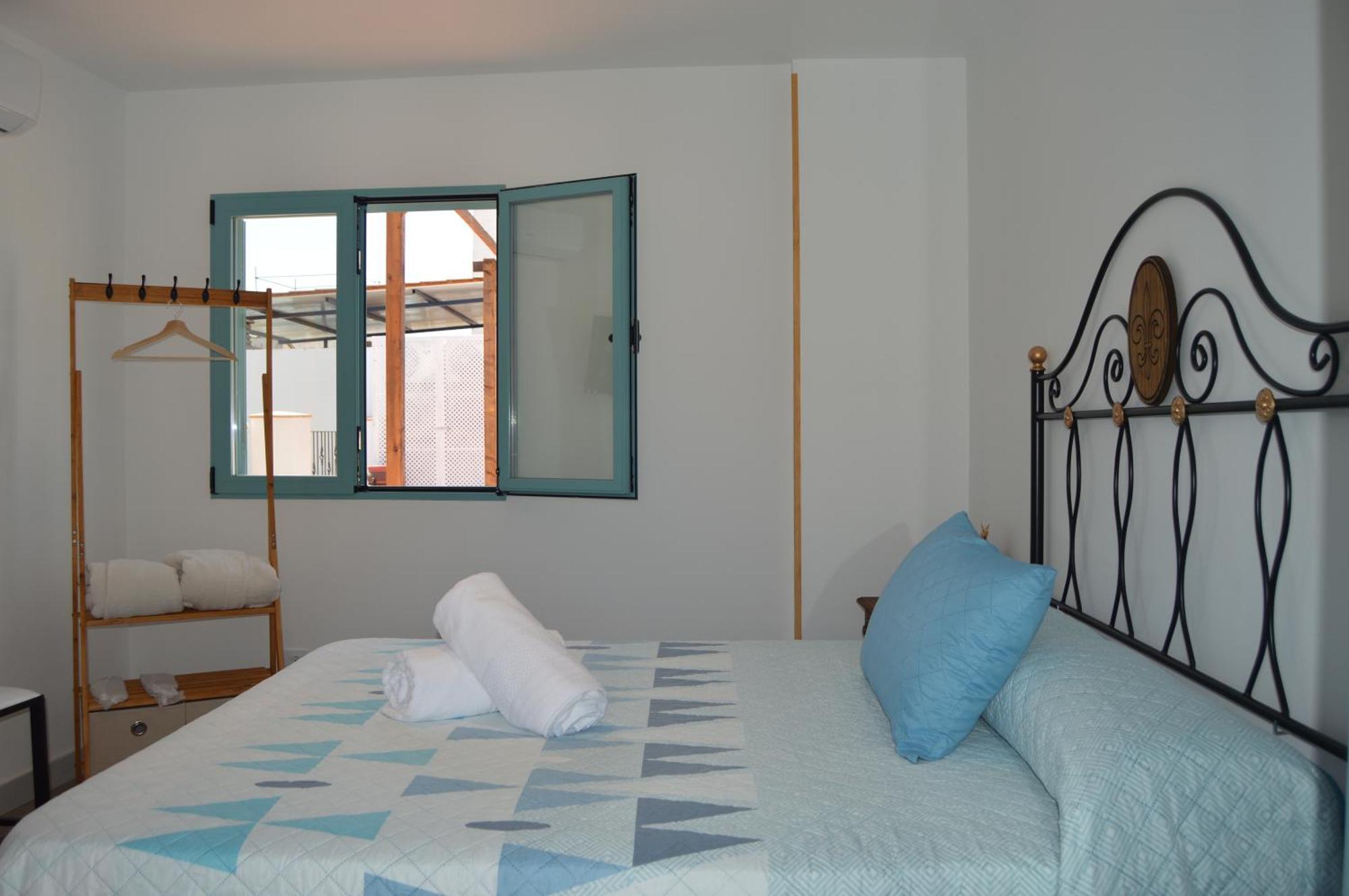 Apartamentos El Aljibe Relax Tourist Кордова Экстерьер фото